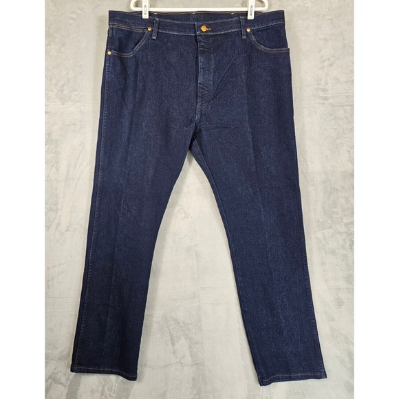 Wrangler Blue Jeans Men's Denim Cowboy Cut Regular Fit 42x32 13MAFPW Stretch - Picture 1 of 6